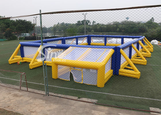 30x20 mide el campo inflable gigante por encargo de la arcón de Paintball para los juegos del CS de los niños y de los adultos